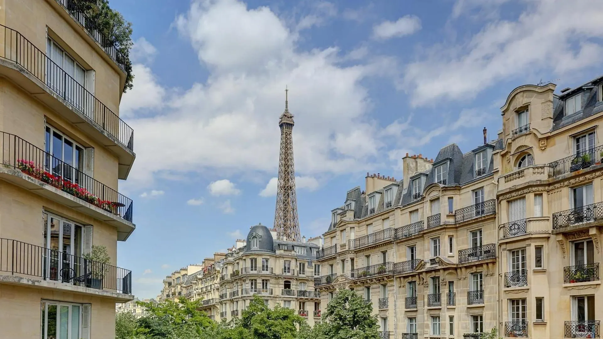Appartement Tower 1Br Cozy à Paris 0*,