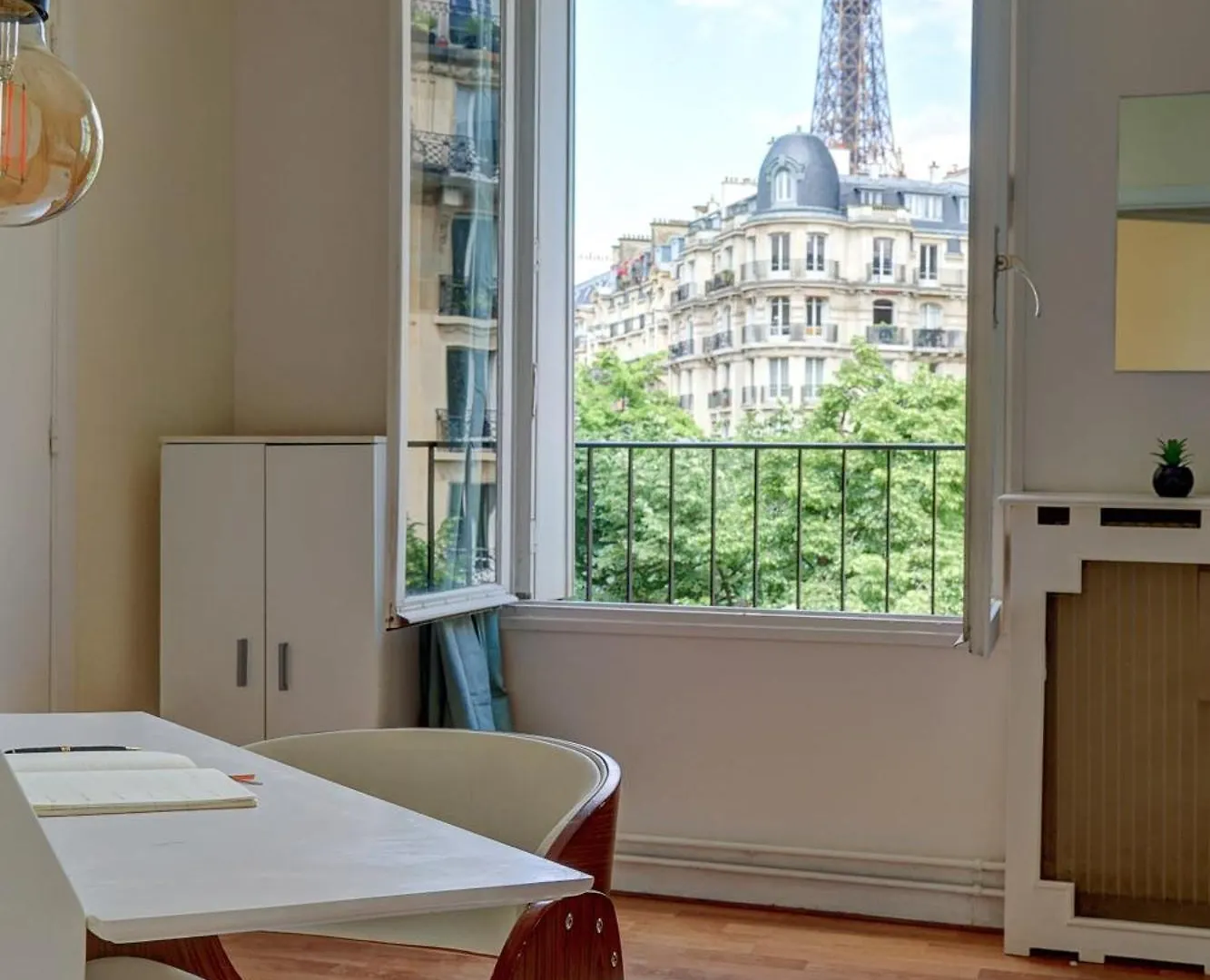 Tower 1Br Cozy Apartment Paris